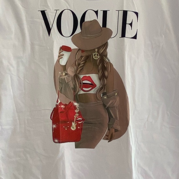 Vogue printed tee size XL - Picture 4 of 4